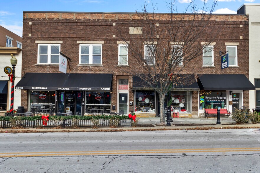 More Photos Of 14 W Main St, Carmel Storefront Retail Office For Sale