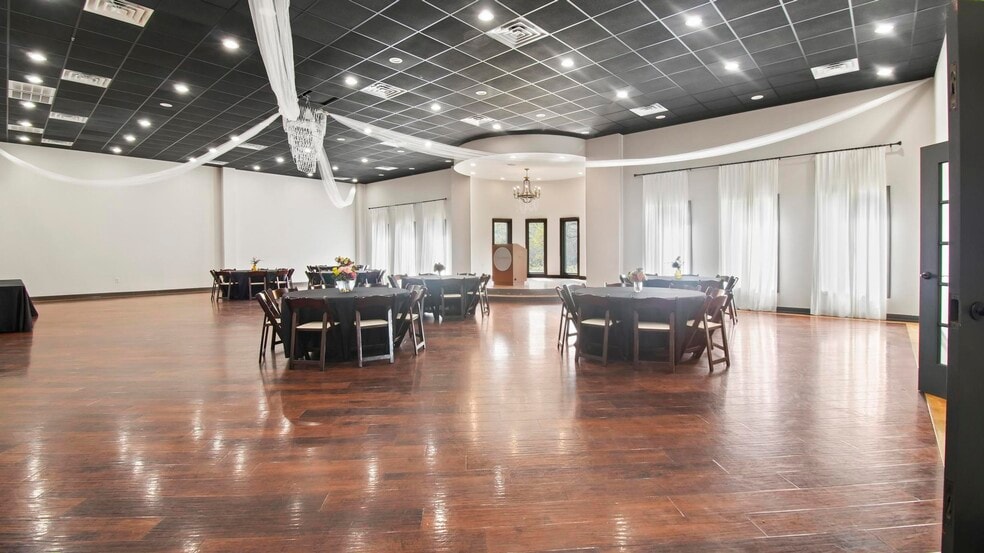 More Photos Of 14284 State Highway 322 N, Kilgore Lodge Meeting Hall For Sale