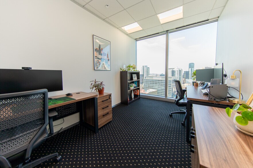 More Photos Of 444 W Lake St, Chicago Coworking Space