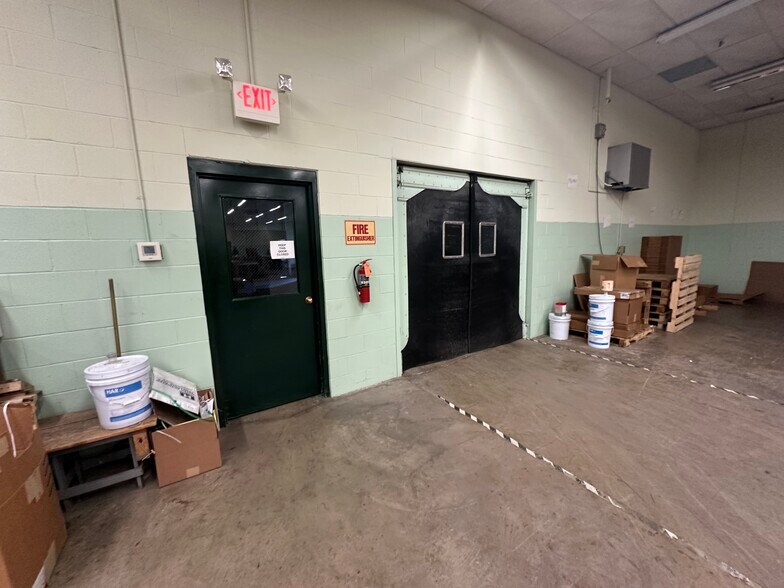 More Photos Of 240 Browns Ln, Coshocton Industrial For Sale