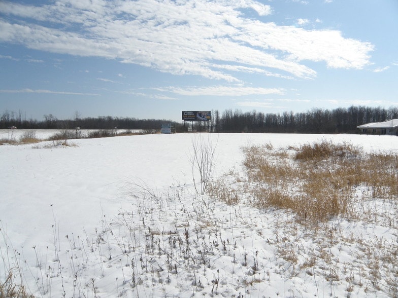 More Photos Of S Foster & Milan Dr, Saukville Land For Sale