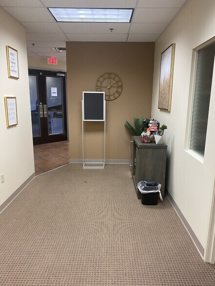 More Photos Of 21803 N Scottsdale Rd, Scottsdale Medical For Lease
