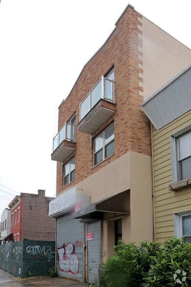 More Photos Of 3827 28th St, Long Island City Storefront Retail Residential For Sale