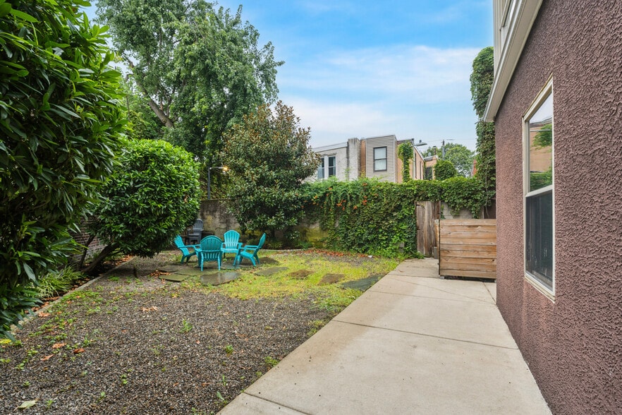 More Photos Of 2332-2338 Carpenter St, Philadelphia Apartments For Sale