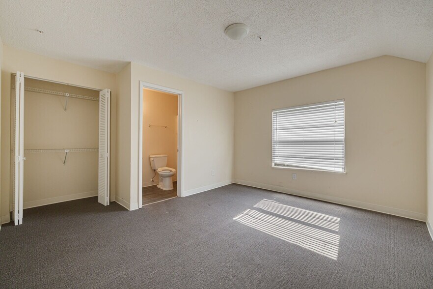 More Photos Of 220 Scotland St, Dunedin Healthcare For Sale