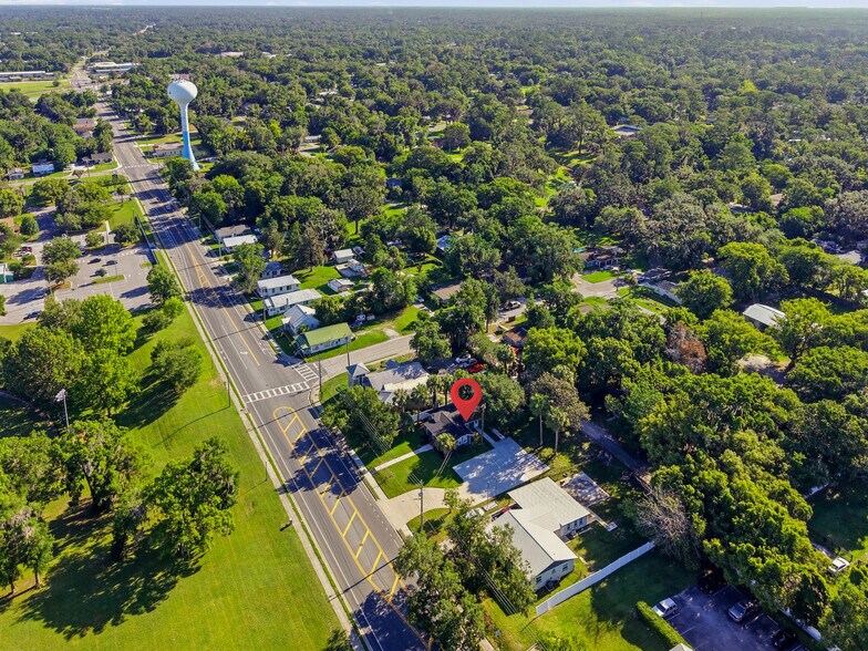 More Photos Of 527 NE 8th Ave, Ocala Office Residential For Sale