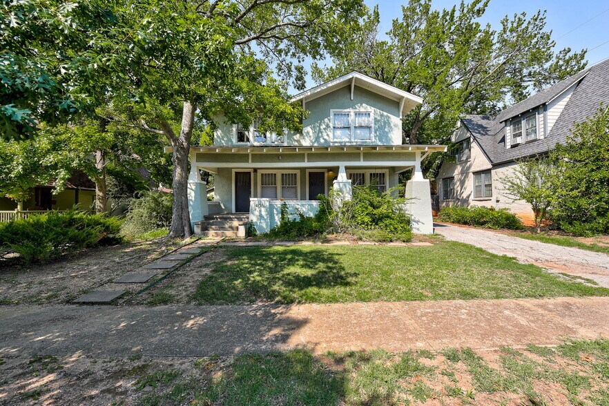 More Photos Of 408 Chautauqua Ave, Norman Multifamily For Sale
