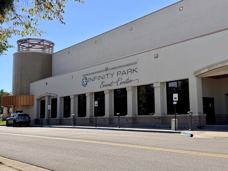 More Photos Of 4411 E Kentucky Ave, Glendale Medical For Sale