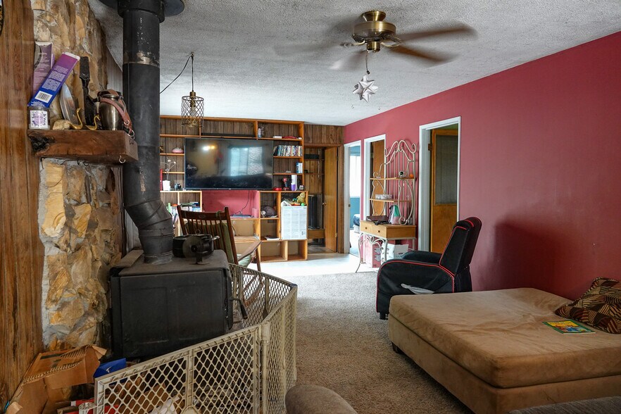 More Photos Of 6409 Kangaroo Creek Rd, Gazelle Land For Sale
