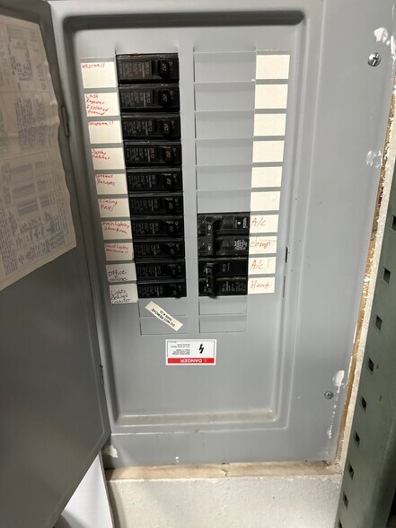 More Photos Of 844 S Florida Ave, Lakeland Freestanding For Sale