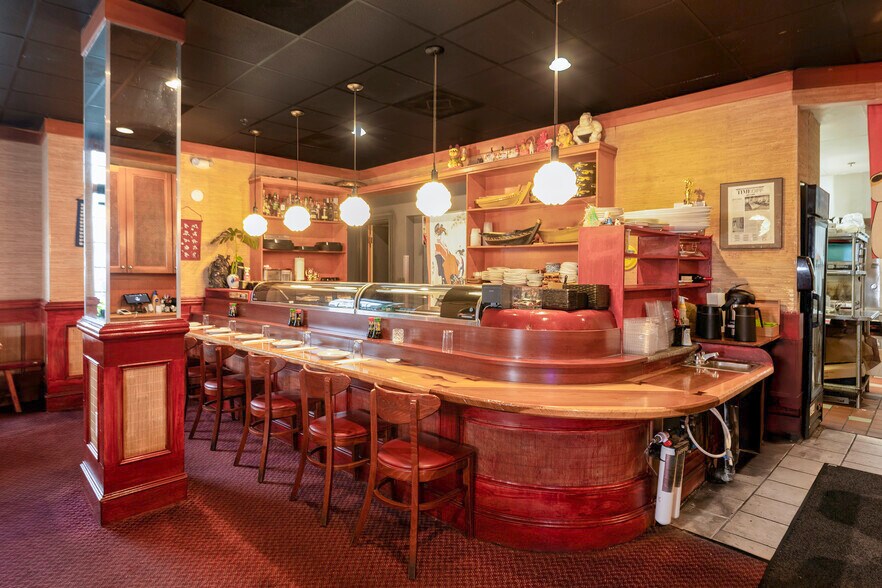 More Photos Of 12 S Main St, Pennington Specialty For Sale