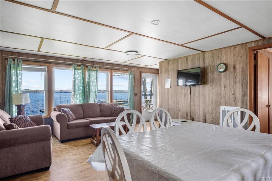 More Photos Of 2468 County Route 6, Hammond Hotel For Sale