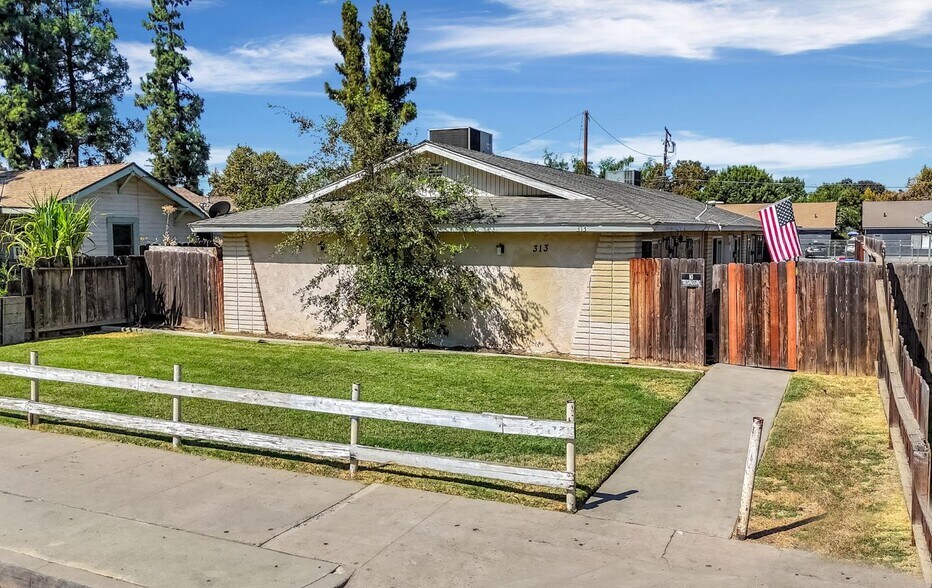 More Photos Of 313 N Giddings St, Visalia Apartments For Sale