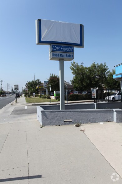 More Photos Of 4237 Rosemead Blvd, Rosemead Freestanding For Lease