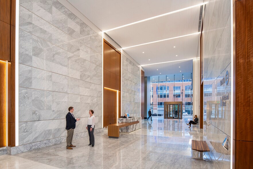 More Photos Of 790 N Water St, Milwaukee Office For Lease