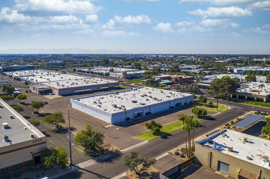 Primary Photo Of 2265 W Desert Cove Ave, Phoenix Manufacturing For Lease