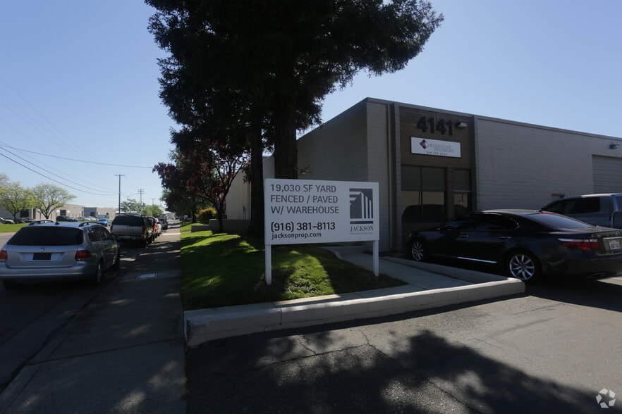 More Photos Of 4181 Power Inn Rd, Sacramento Flex For Lease