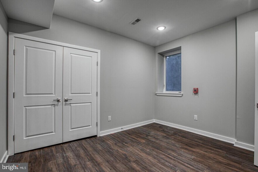 More Photos Of 1316 S Broad St, Philadelphia Apartments For Sale