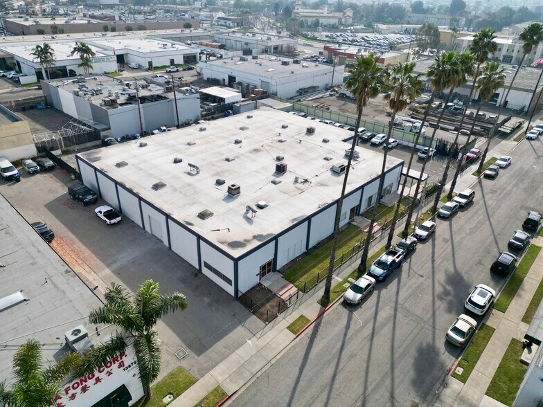 More Photos Of 13902 West St, Garden Grove Warehouse For Sale