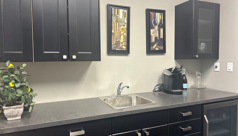 More Photos Of 7404 101 Ave NW, Edmonton Office For Sale