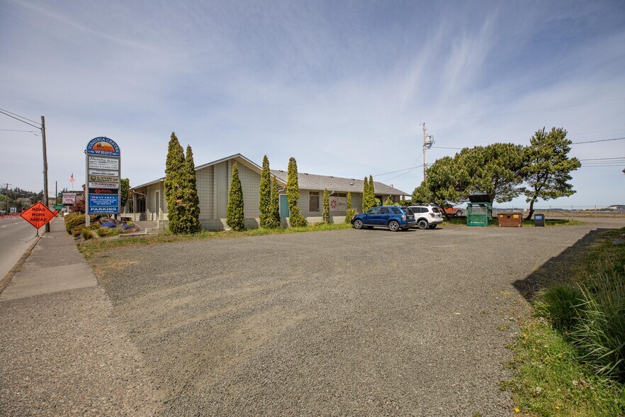 More Photos Of 1860 Virginia Ave, North Bend Medical For Sale