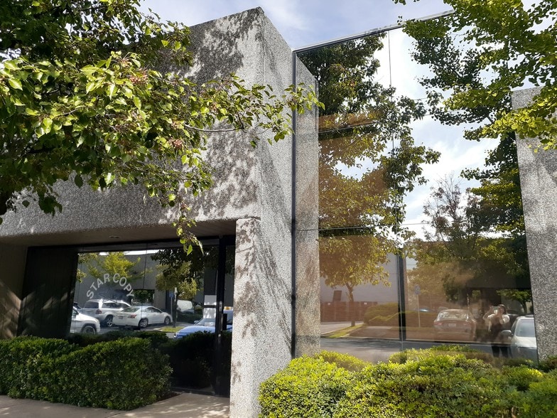 More Photos Of 3298 Monier Cir, Rancho Cordova Warehouse For Sale
