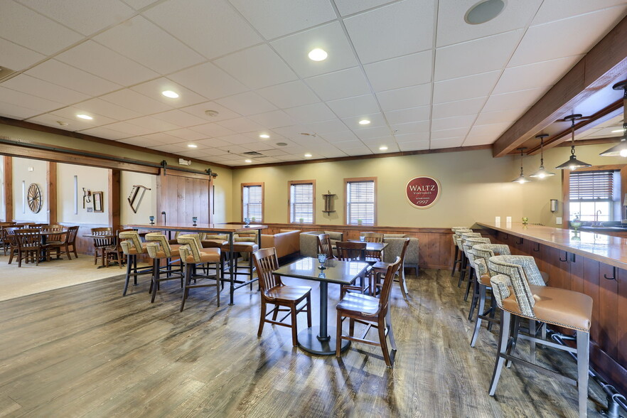 More Photos Of 3610 Newport rd, Intercourse Specialty For Lease