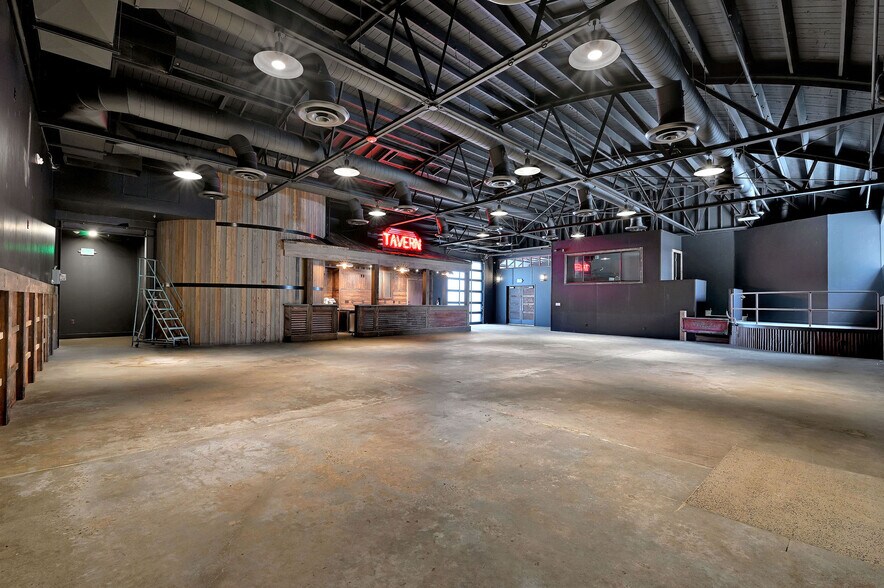 More Photos Of 208 S Green St, Sonora Restaurant For Sale