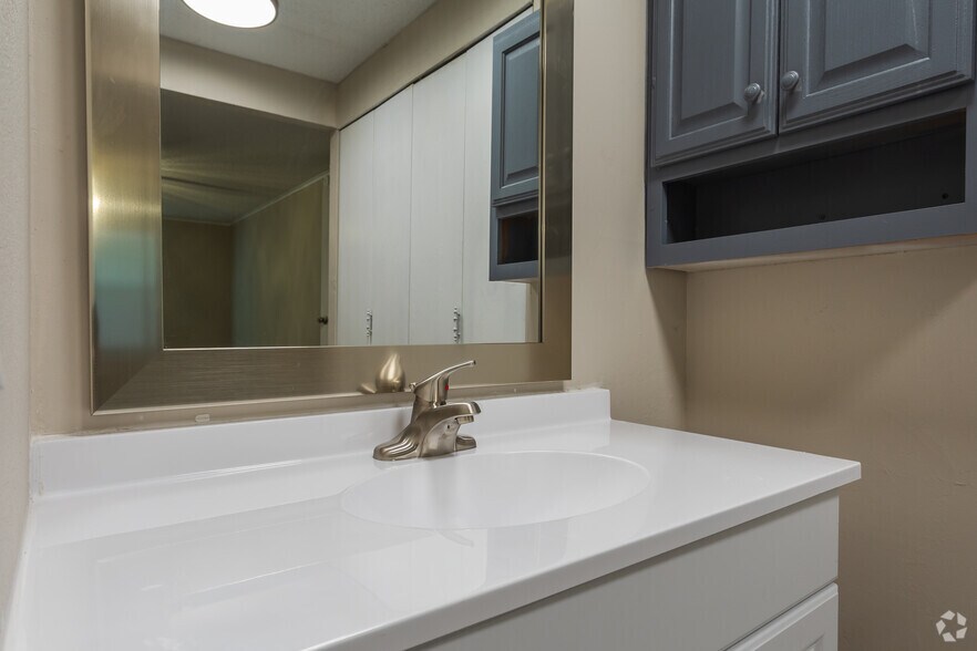 More Photos Of 300 Jones Mill Rd, Statesboro Apartments For Sale