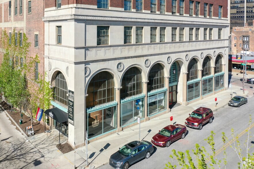 More Photos Of 513 Adams St, Toledo Apartments For Lease