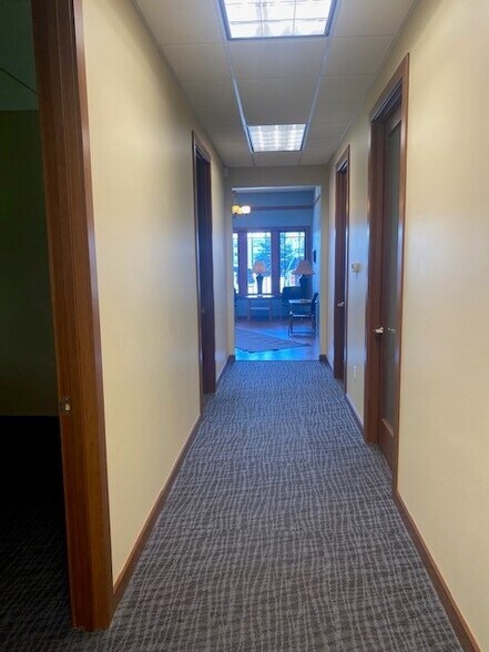 More Photos Of 2774 Commerce Dr NW, Rochester Office For Lease