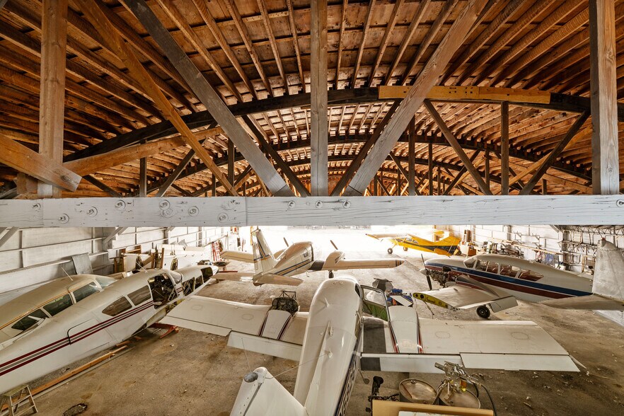 More Photos Of 1893 Airport Rd, Kalispell Warehouse For Sale