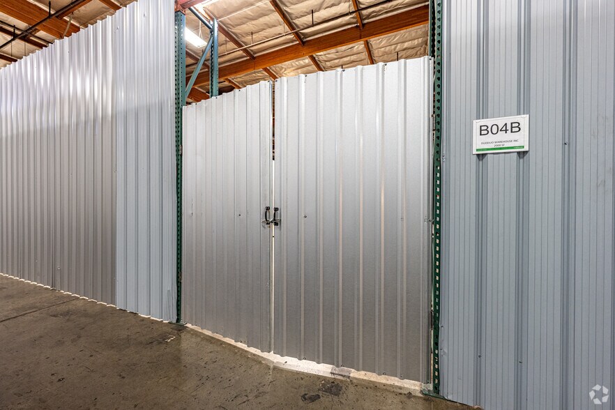 More Photos Of 347 S Stimson Ave, City Of Industry Warehouse For Lease