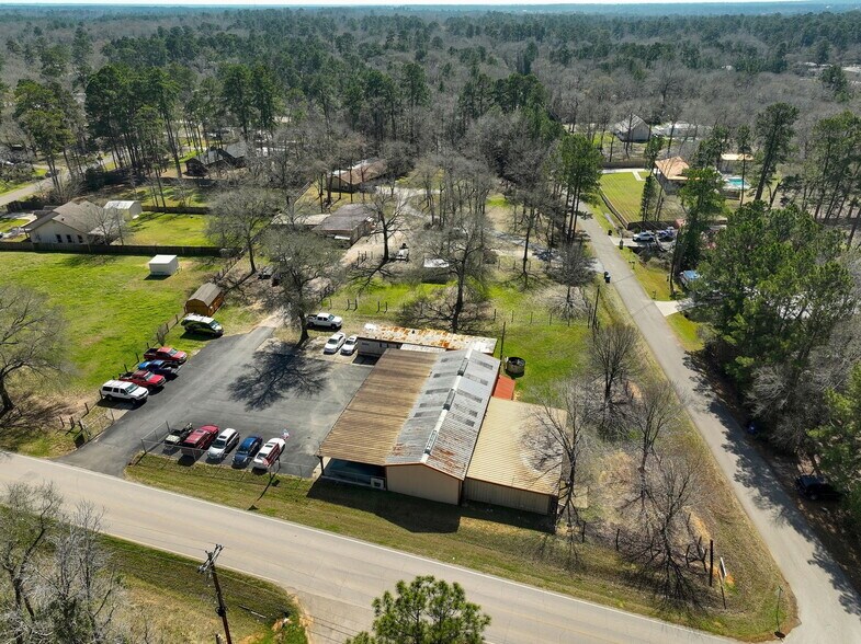 More Photos Of 17163 Rabon Chapel Rd, Montgomery Service For Sale