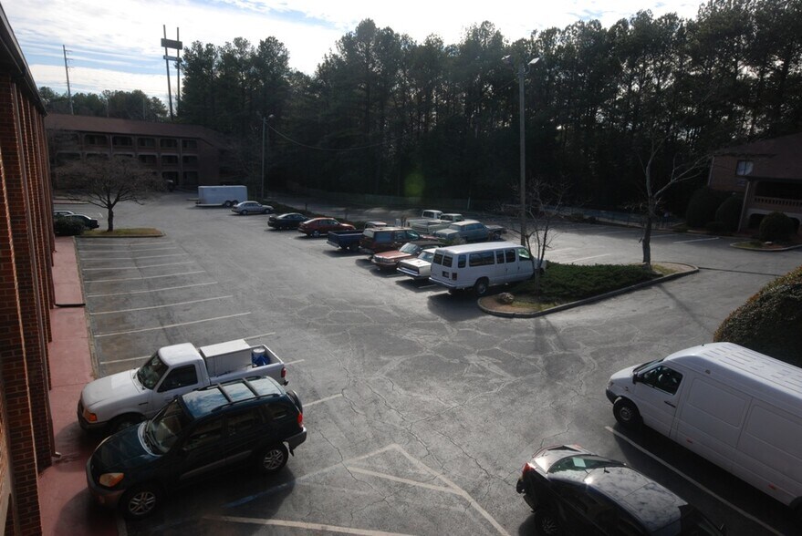 More Photos Of 2767 Windy Hill Rd SE, Marietta Land For Lease