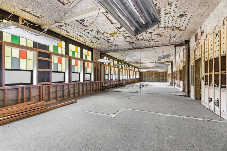 More Photos Of 642 S Main St, Central Square Office Residential For Lease