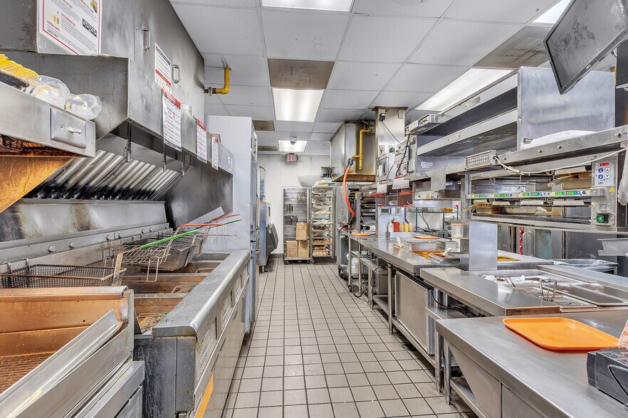 More Photos Of 3696 Windsor Spring Rd, Hephzibah Fast Food For Lease