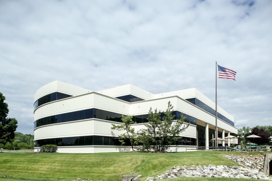 More Photos Of 25 Vreeland Rd, Florham Park Medical For Lease