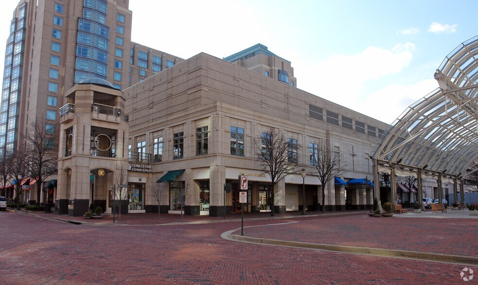 More Photos Of 1800 Presidents St, Reston Hotel For Lease