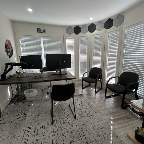 More Photos Of 2915 Medical Arts St, Austin Medical For Sale