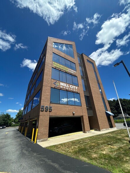 Primary Photo Of 595 Pawtucket Blvd, Lowell Office For Lease