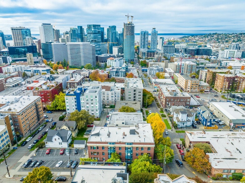 More Photos Of 605 E Denny Way, Seattle Apartments For Sale