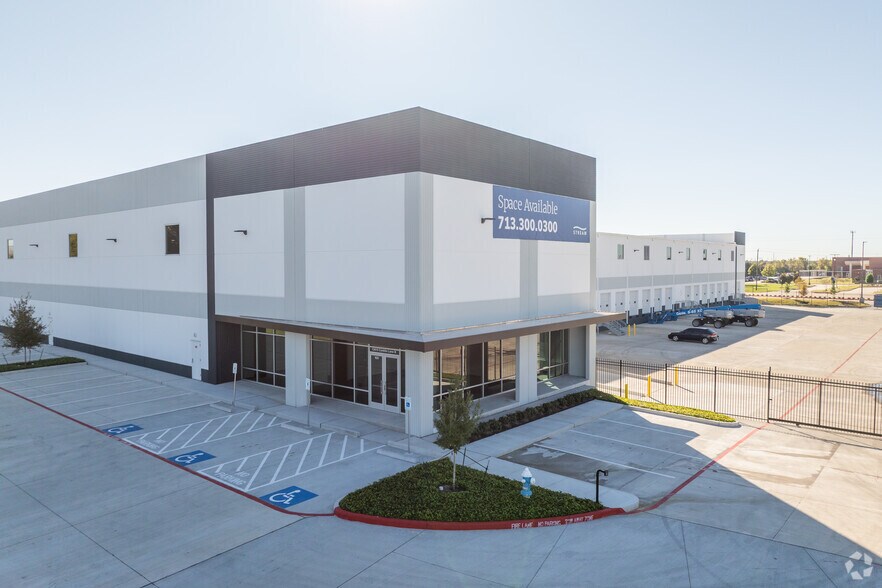 Primary Photo Of 13415 Conklin Ln, Houston Warehouse For Lease