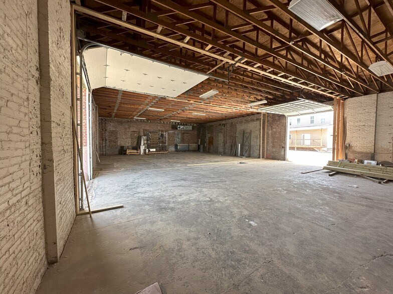 More Photos Of 1215 Park St, Peekskill Warehouse For Lease