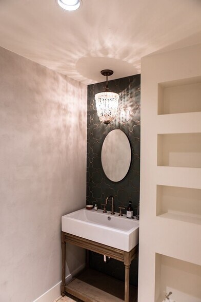 More Photos Of 263 Main St, Northampton Apartments For Sale