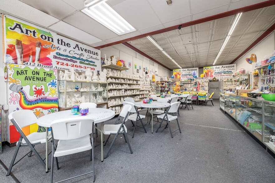 More Photos Of 410-412 Broad Ave, Belle Vernon Storefront Retail Residential For Sale