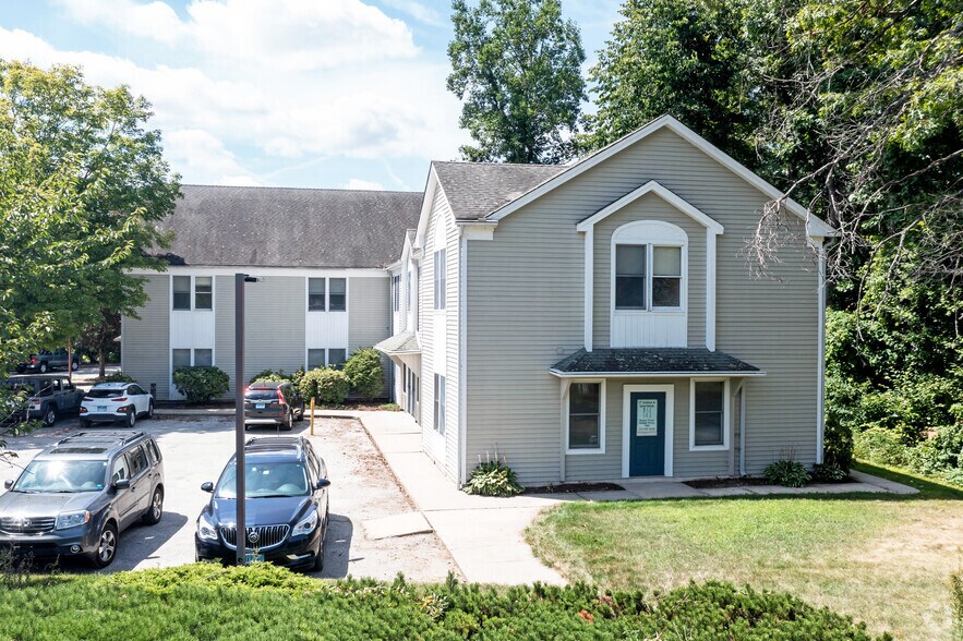 More Photos Of 871 Ethan Allen Hwy, Ridgefield Medical For Sale