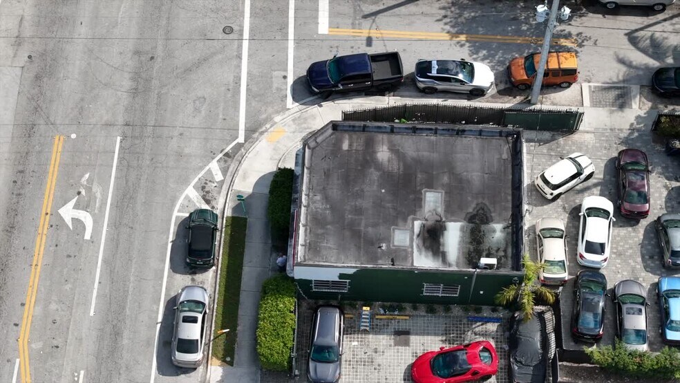 More Photos Of 660-680 NW 71st St, Miami Warehouse For Sale