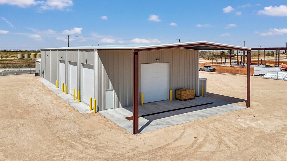 More Photos Of 2200 E County 130 rd, Midland Industrial For Lease