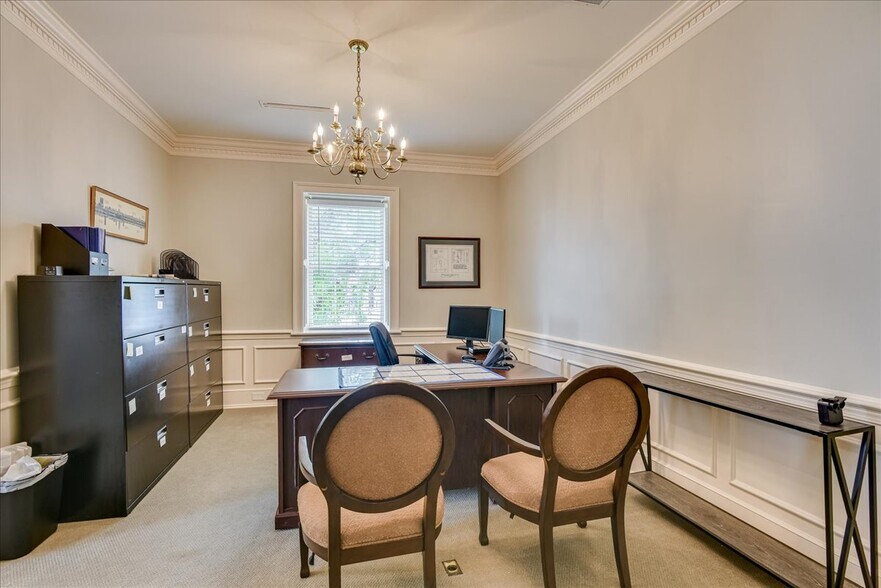 More Photos Of 624 Ellis St, Augusta Office For Sale